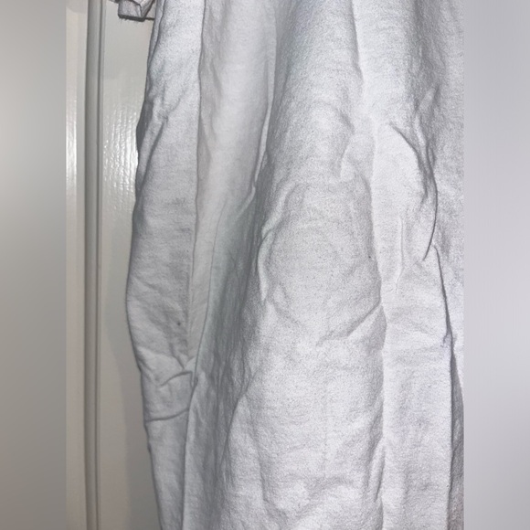 urban outfitters it’s cool to be kind shirt - Picture 4 of 6